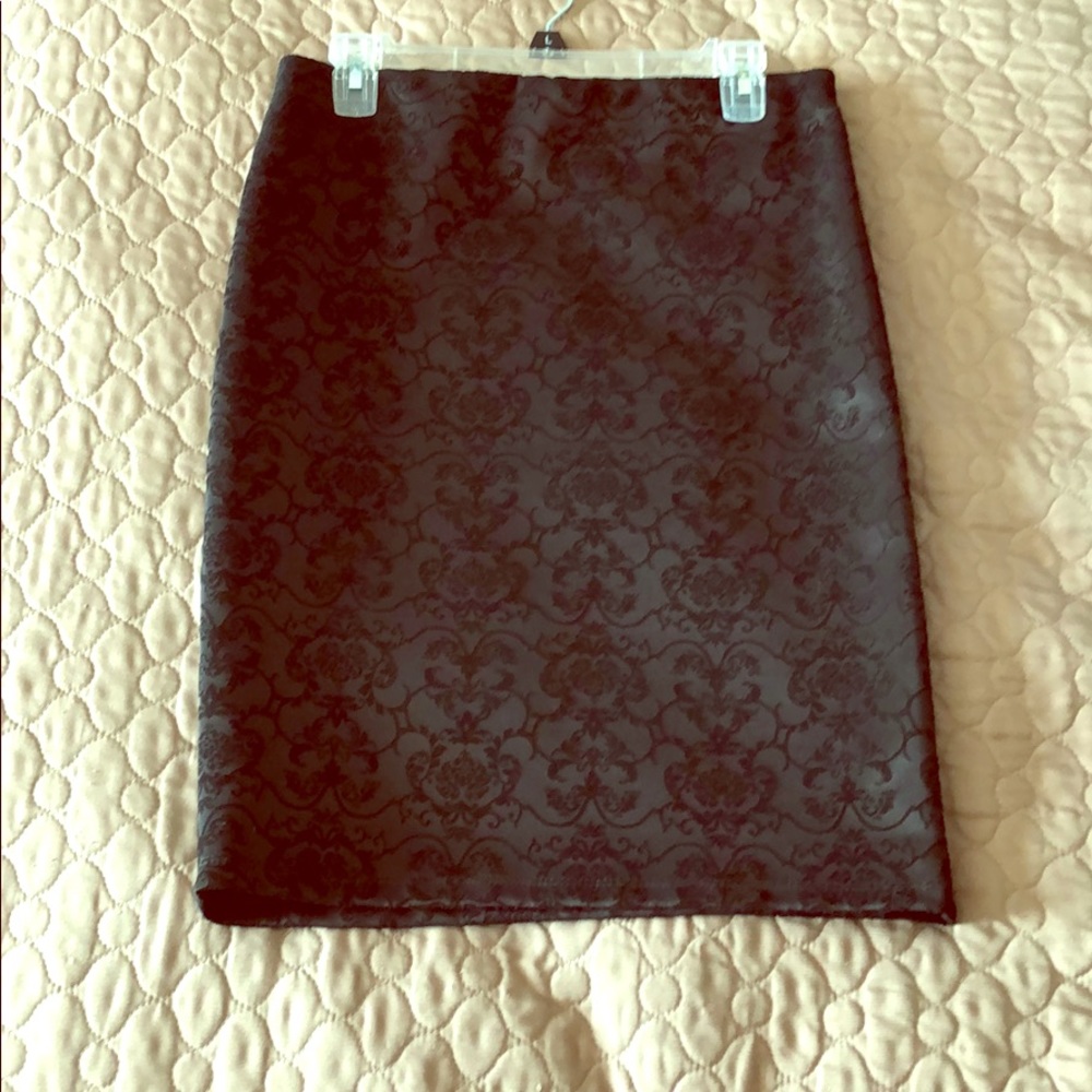 Black pencil skirt